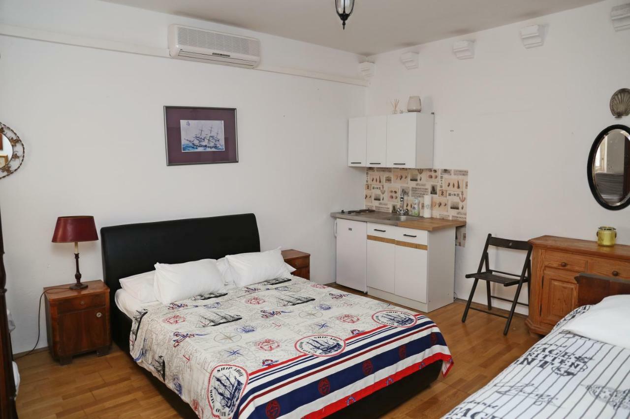 Studios Jacobus Korčula Eksteriør billede