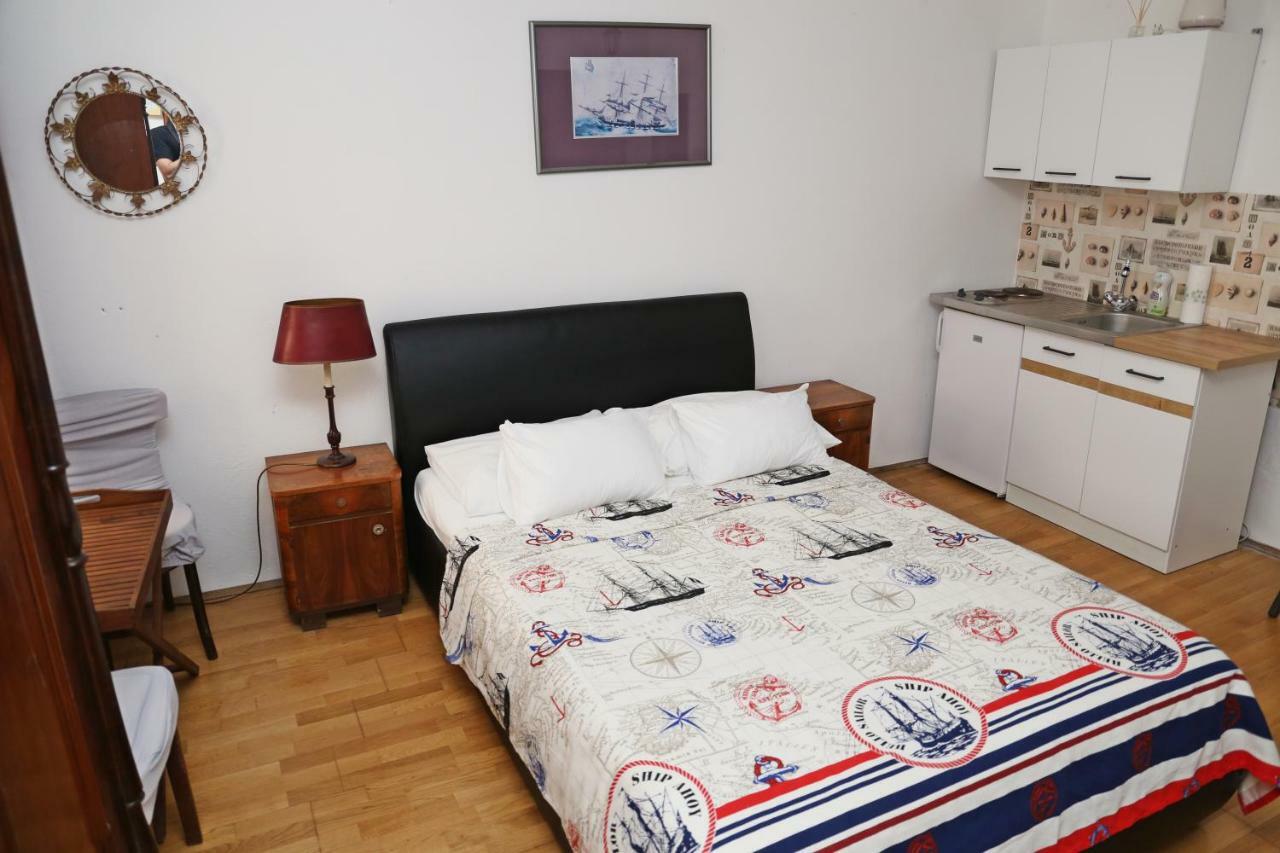 Studios Jacobus Korčula Eksteriør billede